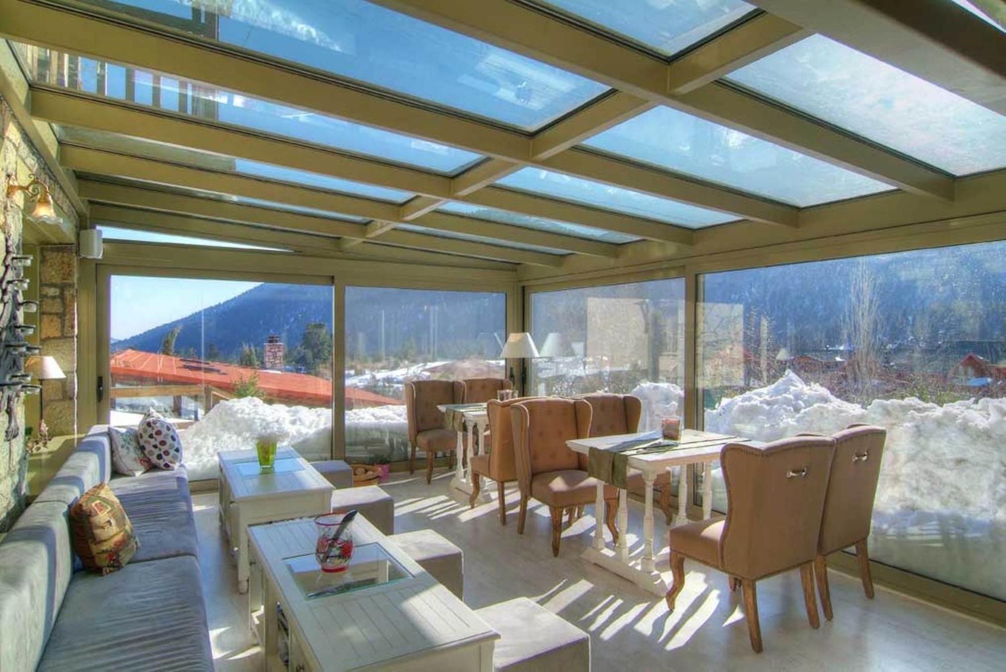 Boutique Hotel Skamnos อาราโชวา ภายนอก รูปภาพ