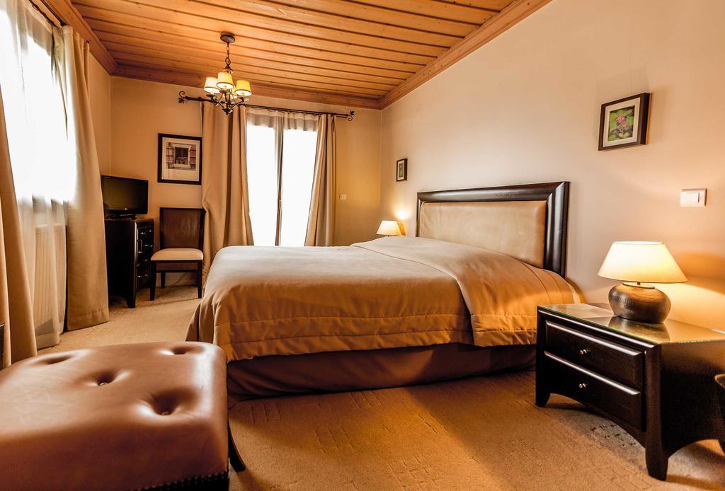 Boutique Hotel Skamnos อาราโชวา ภายนอก รูปภาพ