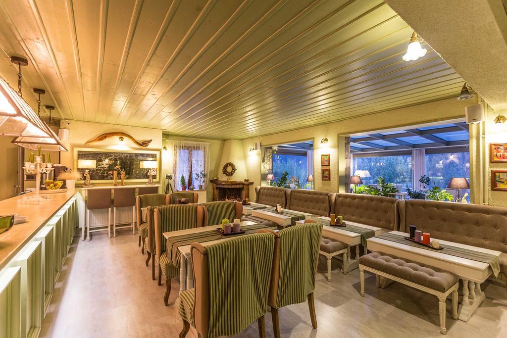 Boutique Hotel Skamnos อาราโชวา ภายนอก รูปภาพ